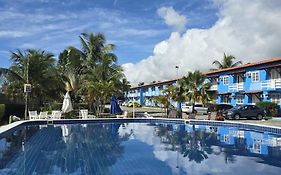 Apto Térreo Mobiliado com Piscina - 400m da Praia de Taperapuan, Próximo ao Axé Moi- Golden Dolphin Residence